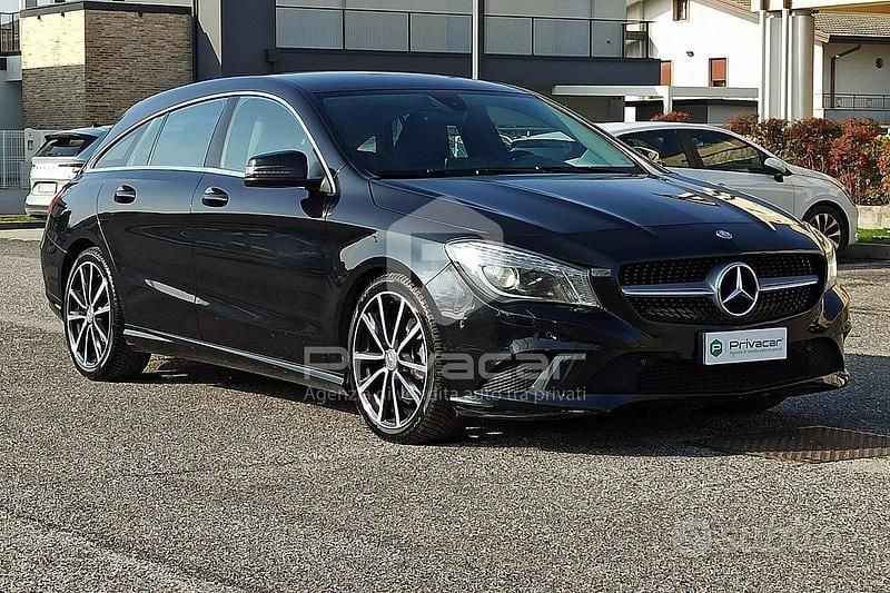 Usata Mercedes CLA220 Executive 177 CV (130 kW) 2015 Nero Berlina