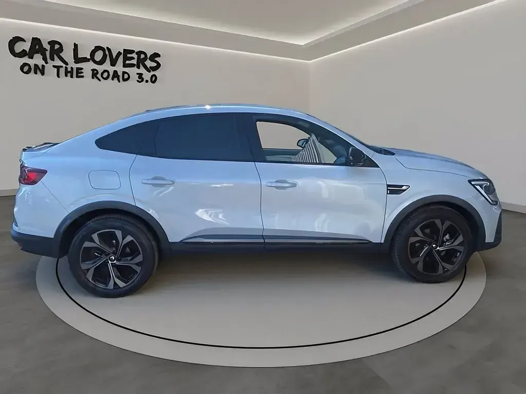 Usata Renault Arkana Engineered 145 CV (106 kW) 2023 Qxd bianco perla SUV