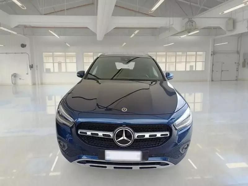 Usata Mercedes GLA250 160 CV (117 kW) 2023 SUV