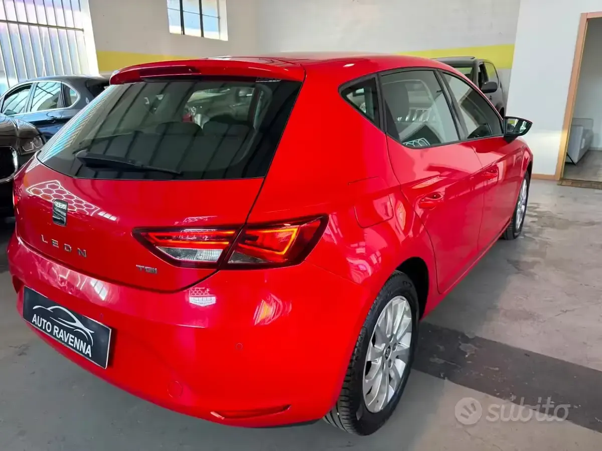 Usata Seat Leon Business 110 CV (80 kW) 2017 Rosso Berlina