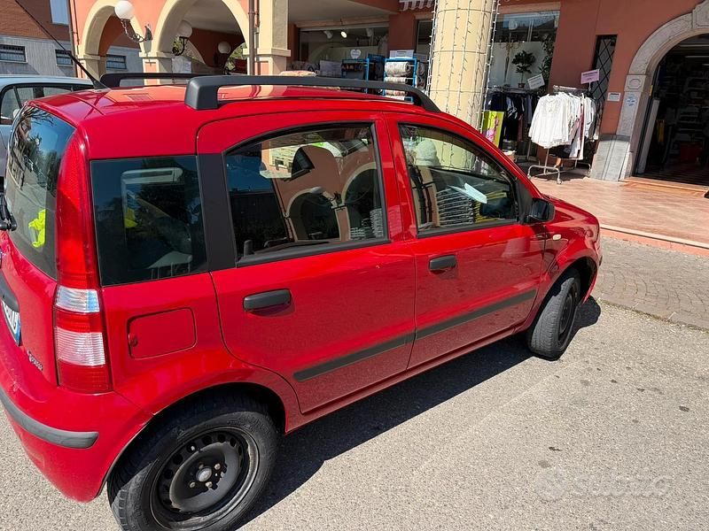 Usata Fiat Panda 77 CV (56 kW) 2009 Rosso Utilitaria