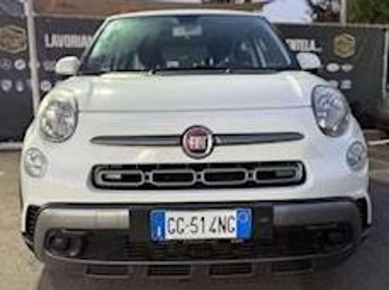 Bianco Usata 2021 Fiat 500L Cross Monovolume | 12.500 € (Buon prezzo) - Immagine 1/4