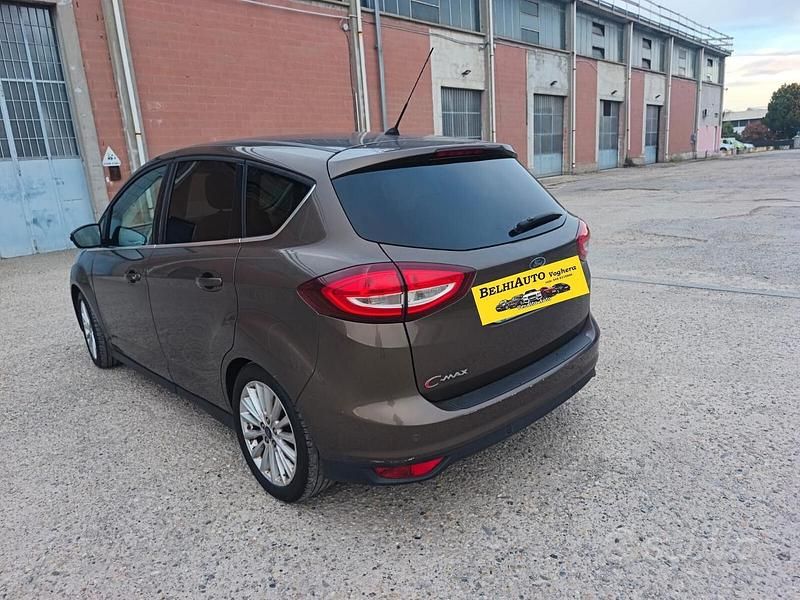 Usata Ford C-MAX 117 CV (86 kW) 2015 Grigio Monovolume