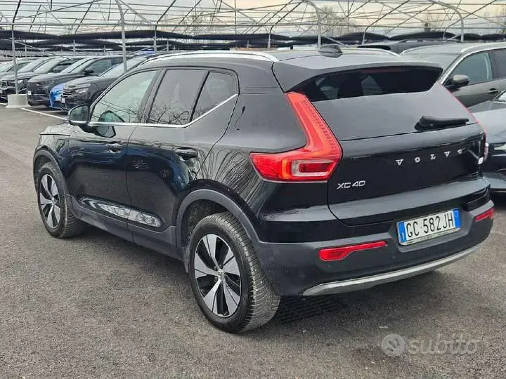 Usata Volvo XC40 Inscription 179 CV (131 kW) 2020 Nero SUV