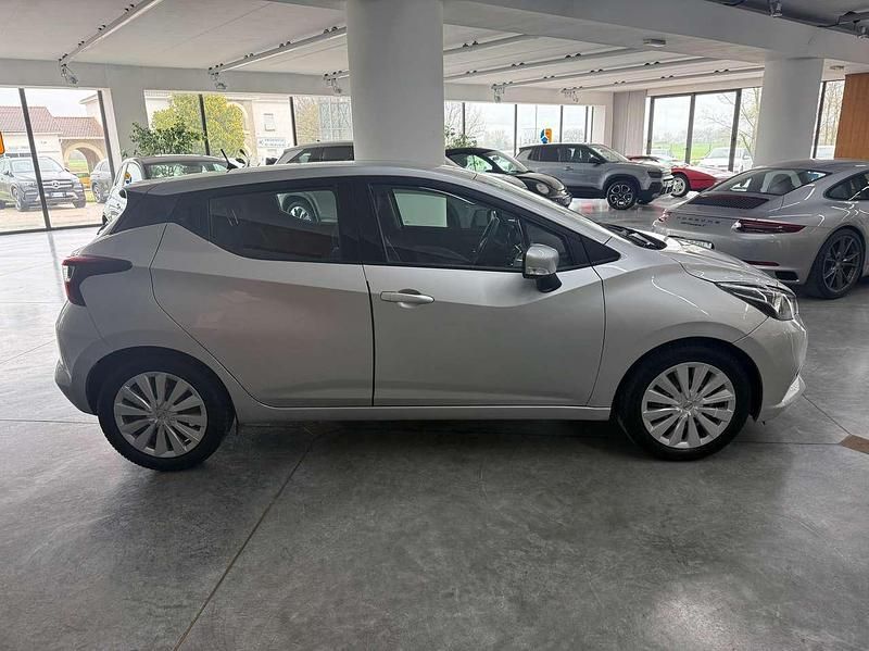 Usata Nissan Micra Visia 71 CV (52 kW) 2018 Argento Utilitaria