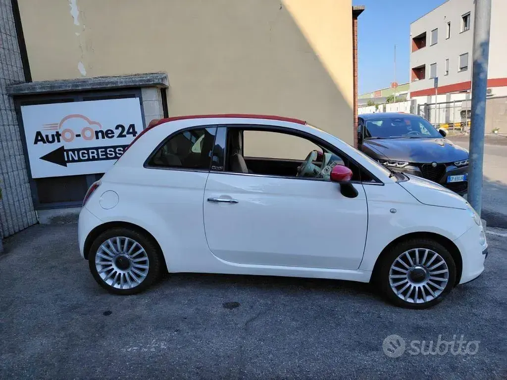 Usata Fiat 500C Lounge 69 CV (50 kW) 2011 Cabrio