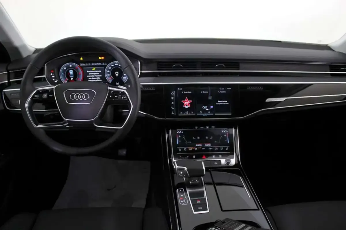 Nuova Audi A8 286 CV (210 kW) 2025 Nero mito metallizzato Berlina