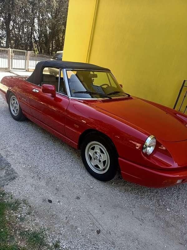 Usata Alfa Romeo Spider 103 CV (75 kW) 1991 Cabrio