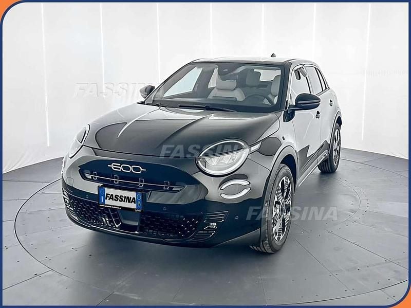 Usata Fiat 600 La Prima 110 CV (80 kW) 2025 Nero SUV
