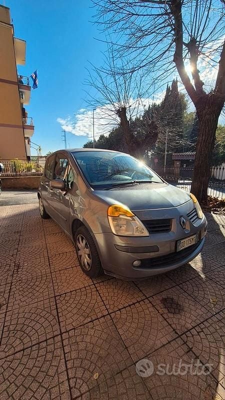 Usata Renault Modus Expression 75 CV (55 kW) 2006 Monovolume