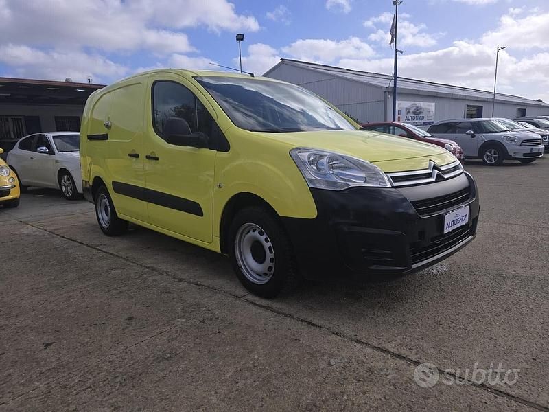 Usata Citroën Berlingo Feel 99 CV (72 kW) 2016 Giallo Monovolume