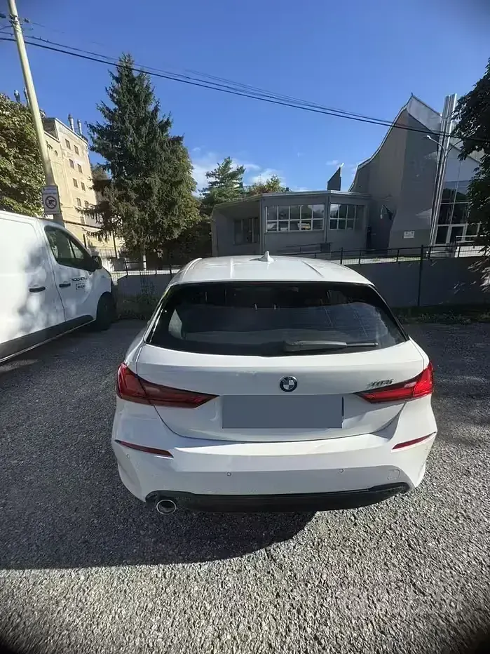 Usata BMW 118 Luxury Line 136 CV (100 kW) 2020 Bianco Berlina