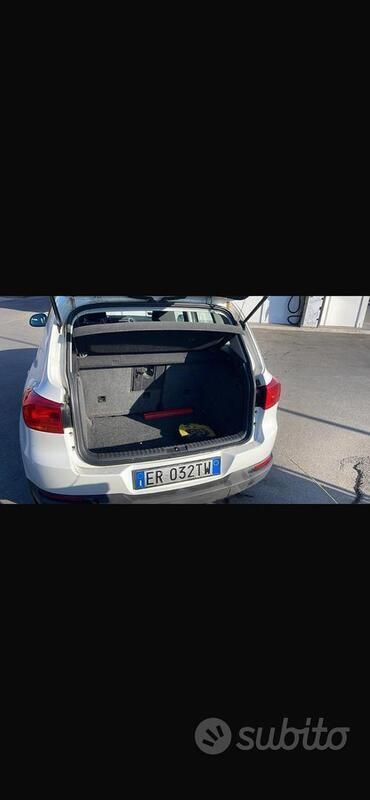 Bianco Usata 2012 VW Tiguan SUV | 10.000 € - Immagine 1/4