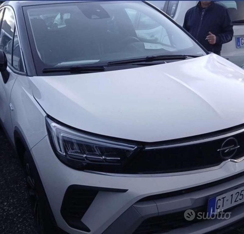 Bianco Usata 2024 Opel Crossland Elegance SUV | 14.600 € (Buon prezzo) - Immagine 1/1