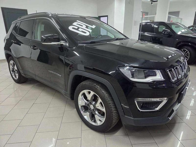 Nero Usata 2019 Jeep Compass Limited SUV | 15.800 € (Buon prezzo) - Immagine 1/4