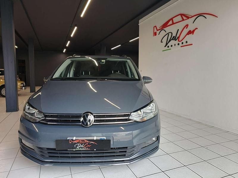 Usata VW Touran Executive 150 CV (110 kW) 2021 Grigio Monovolume