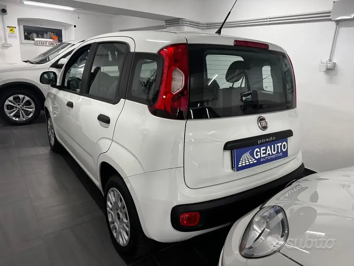 Usata Fiat Panda 69 CV (50 kW) 2018 Bianco Utilitaria