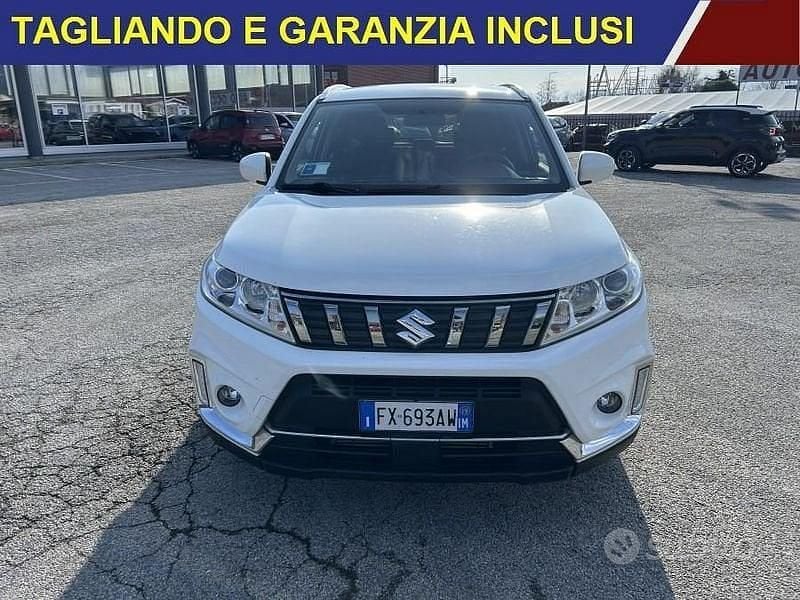 Usata Suzuki Vitara Cool 112 CV (82 kW) 2019 Bianco SUV