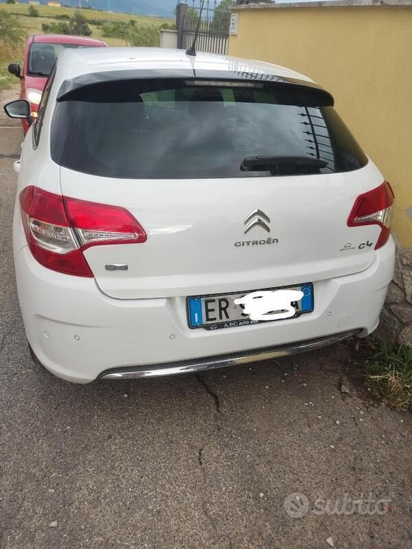 Usata 2013 Citroën C4 Due volumi | 7000 € (Cara) - Immagine 1/3