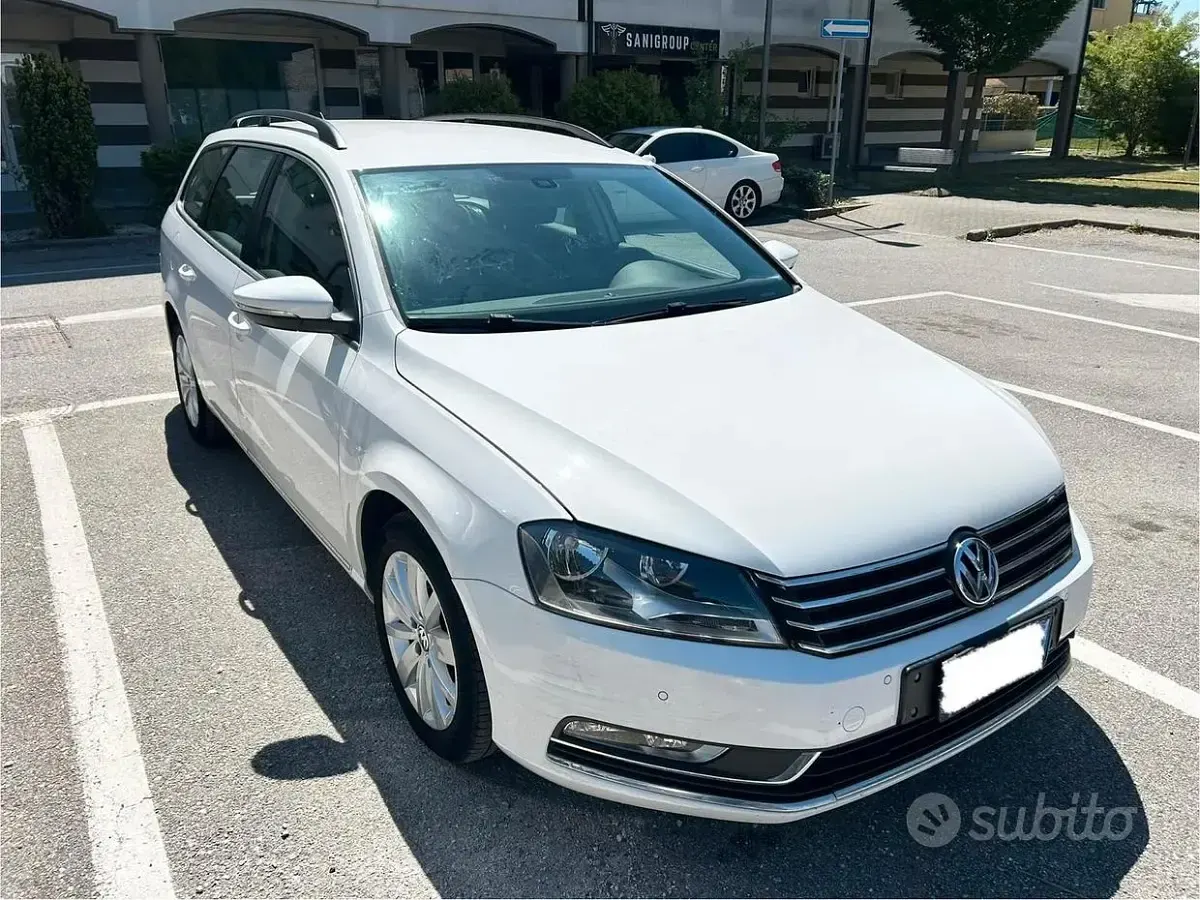Usata VW Passat 140 CV (102 kW) 2014 Bianco Station wagon