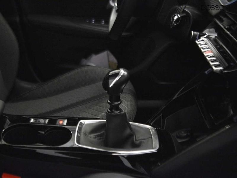 Usata Peugeot 2008 Allure 101 CV (74 kW) 2025 Grigio SUV