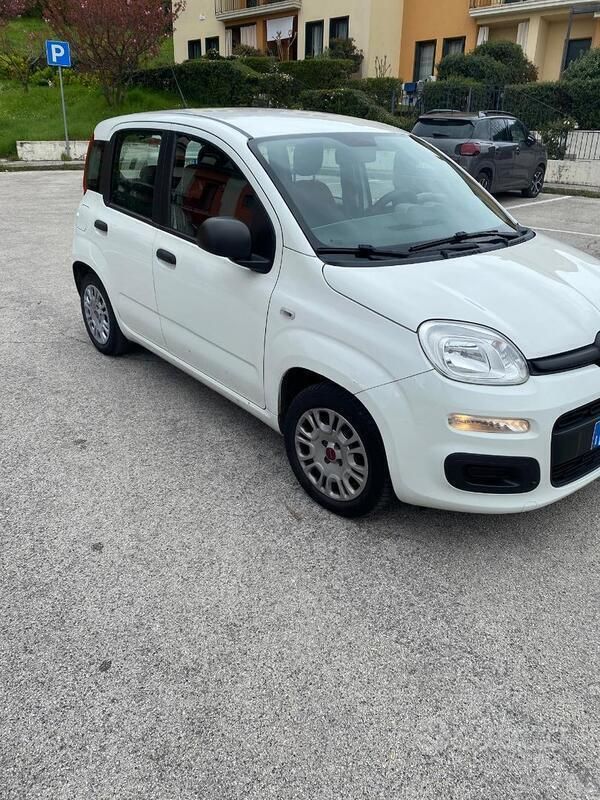 Usata Fiat Panda 69 CV (50 kW) 2015 Bianco Utilitaria