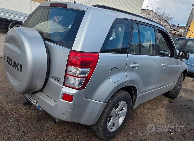Usata Suzuki Vitara 2008 Station wagon