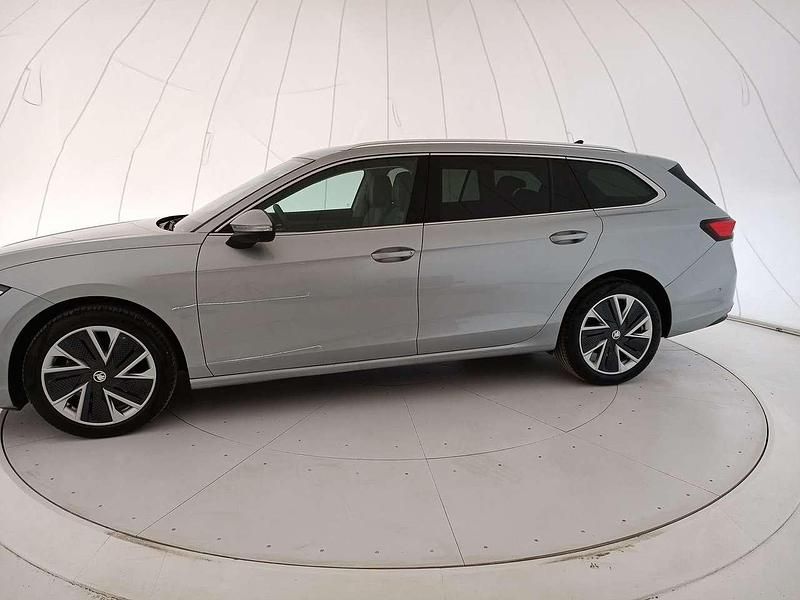 Usata Skoda Superb Selection 150 CV (110 kW) 2024 Argento Station wagon