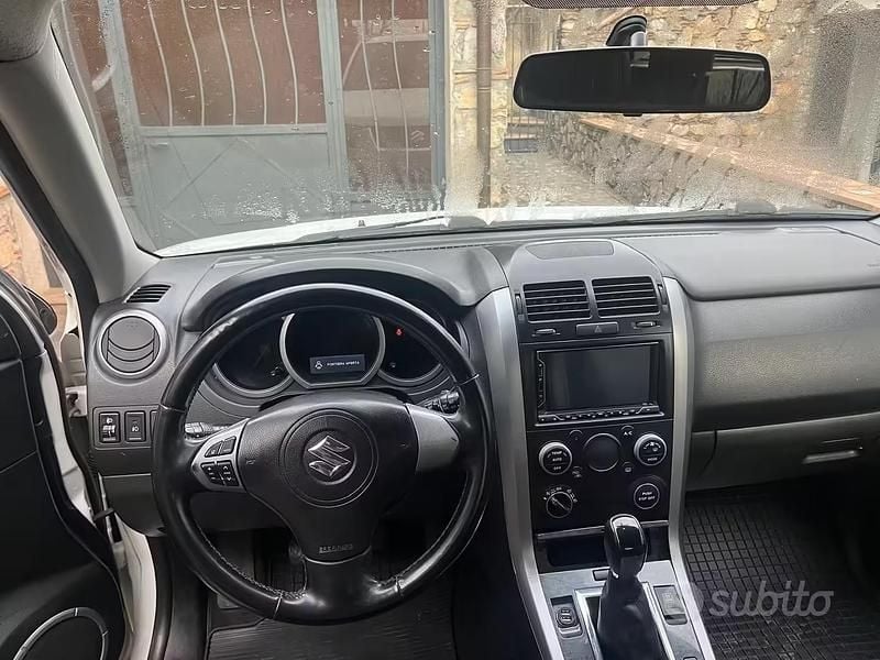 Usata Suzuki Grand Vitara 2009 Bianco SUV