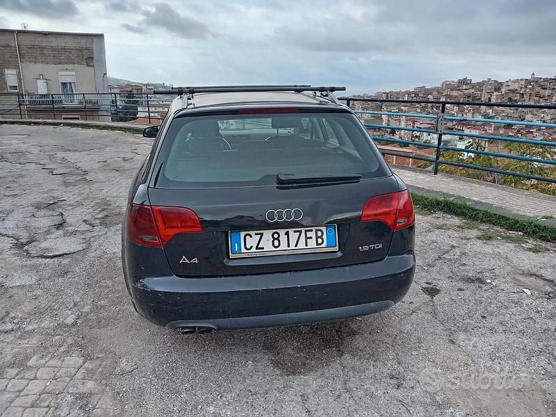 Usata Audi A4 120 CV (88 kW) 2005 Nero Berlina