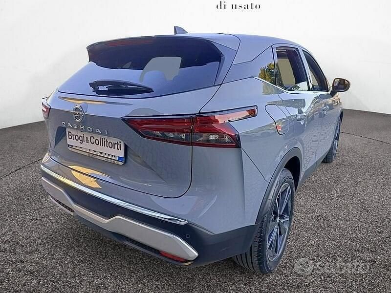 Usata Nissan Qashqai N-Connecta 140 CV (102 kW) 2022 Grigio SUV