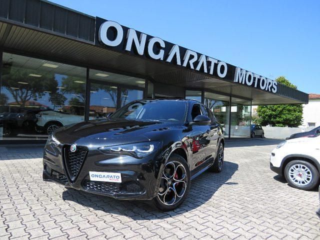 Nero Nuova 2025 Alfa Romeo Stelvio Veloce SUV | 49.500 € (Ottimo prezzo) - Immagine 1/4