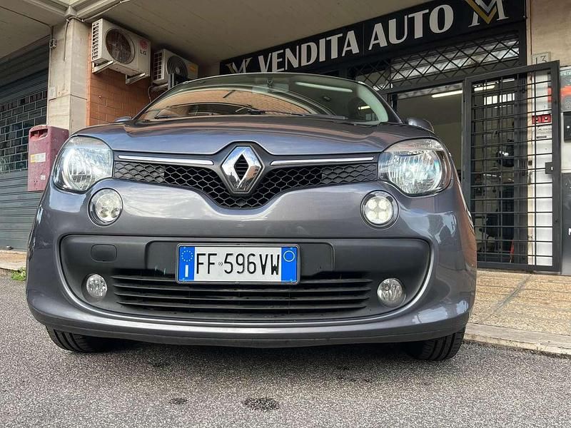 Gebraucht Renault Twingo 90 PS (66 kW) 2016 Grau Kleinwagen