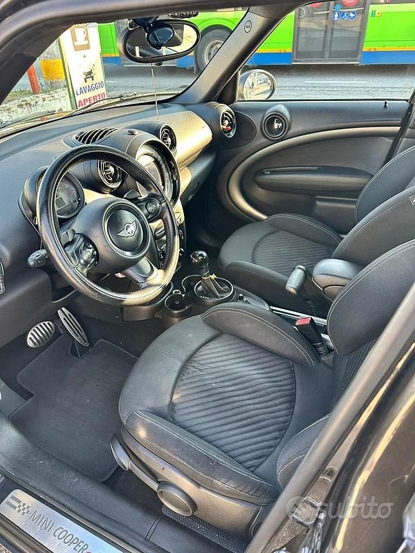 Usata Mini Countryman 143 CV (105 kW) 2015 Nero SUV