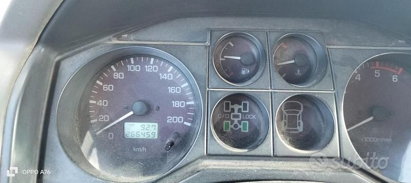 Usata Mitsubishi Pajero 116 CV (85 kW) 2002 Grigio SUV