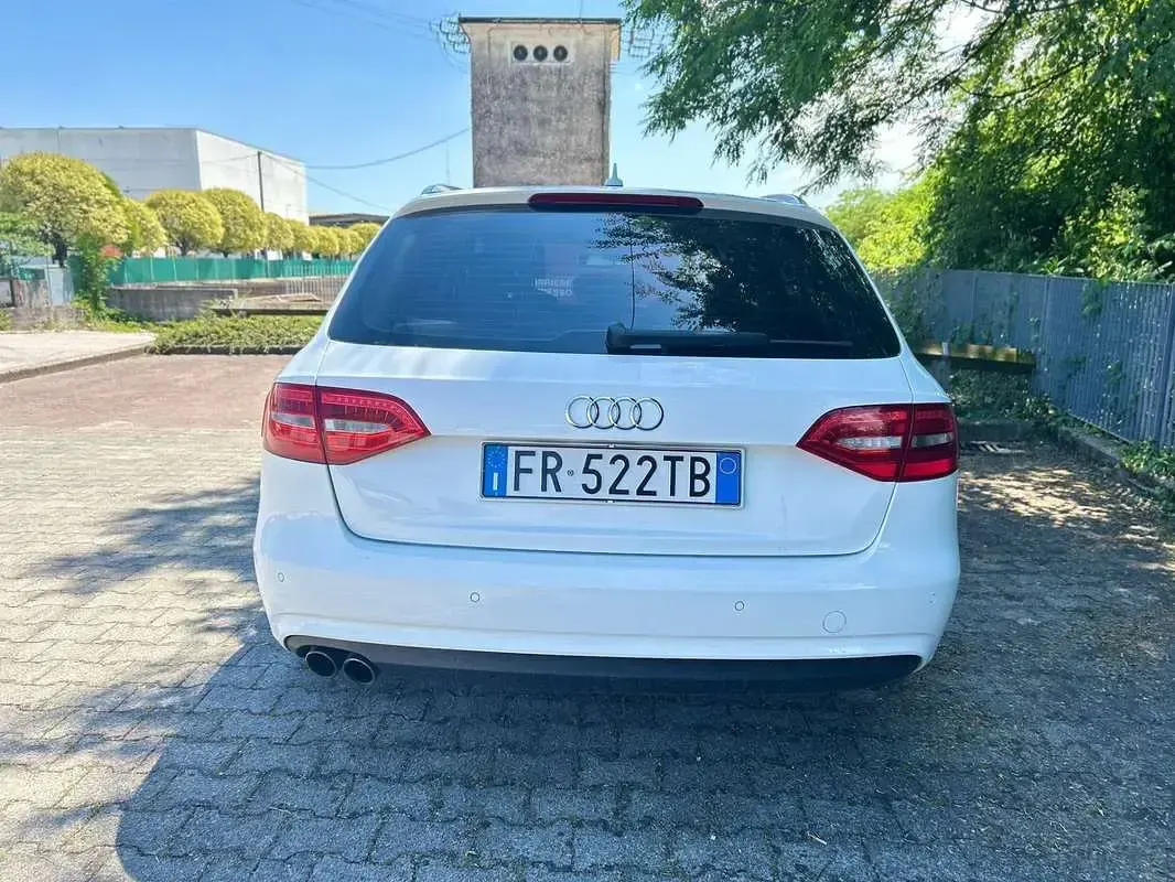 Usata Audi A4 Business Plus 150 CV (110 kW) 2015 Bianco Station wagon