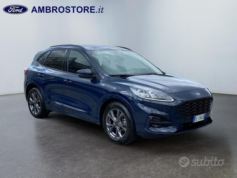 Usata Ford Kuga ST-Line X 190 CV (139 kW) 2022 Blu blazer SUV