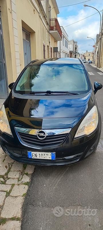 Usata Opel Meriva 95 CV (69 kW) 2012 Monovolume