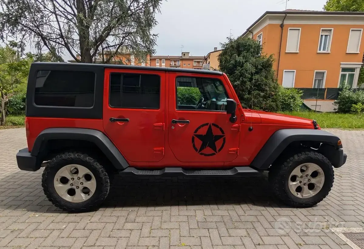 Usata Jeep Wrangler Sahara 200 CV (147 kW) 2014 SUV