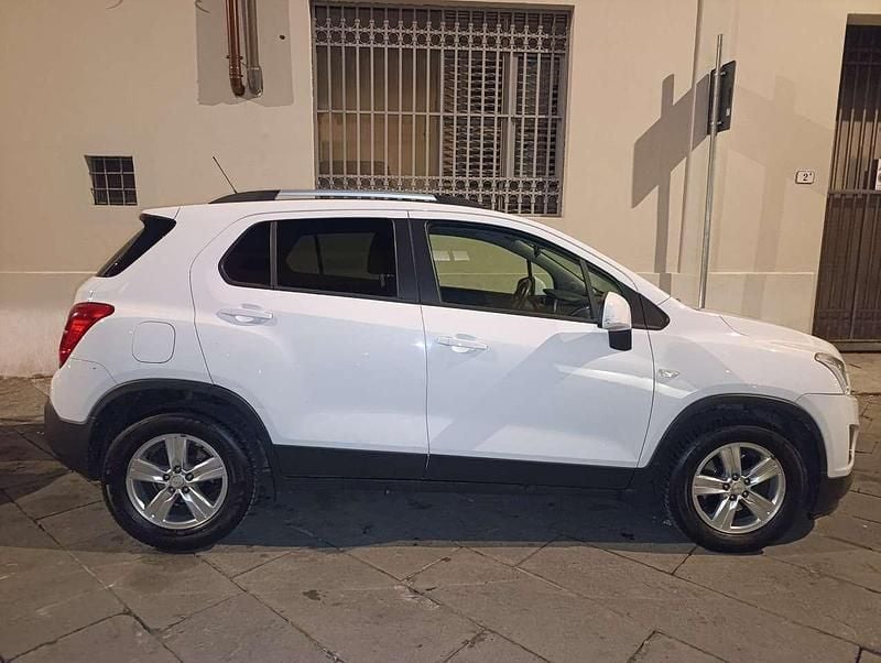 Usata Chevrolet Trax LS 116 CV (85 kW) 2014 Bianco SUV