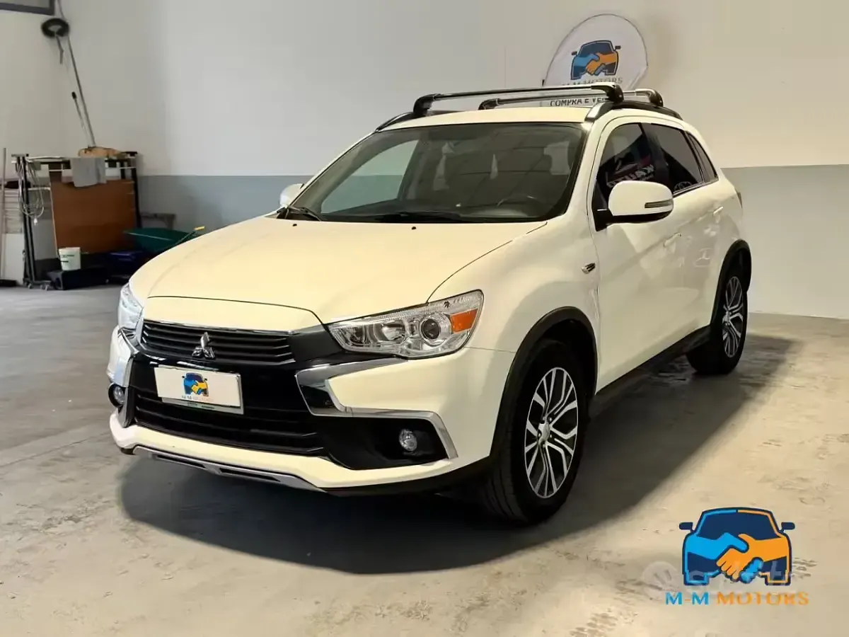 Usata Mitsubishi ASX Intense 114 CV (83 kW) 2017 Bianco SUV
