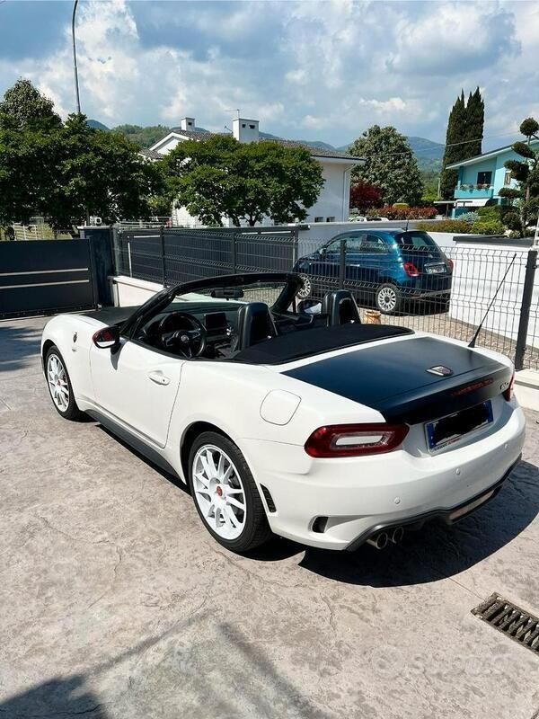 Usata Abarth 124 Spider 170 CV (125 kW) 2019 Bianco Cabrio