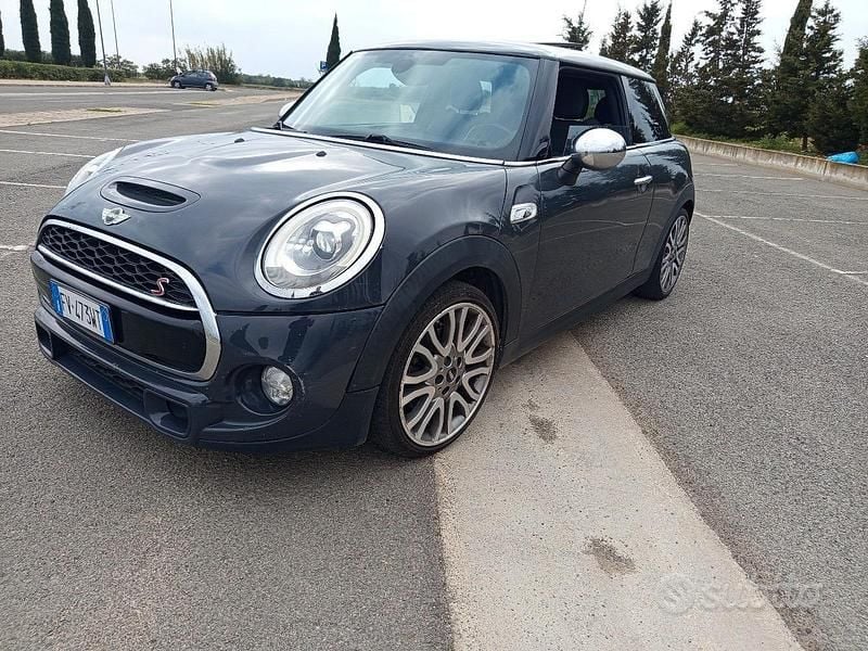 Usata Mini Cooper SD 2015 Grigio Utilitaria