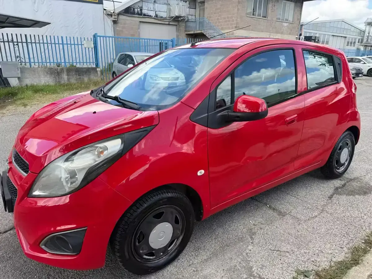 Usata Chevrolet Spark LS 65 CV (47 kW) 2013 Rosso Utilitaria