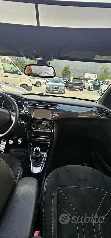 Usata DS Automobiles DS3 Cabriolet Sport Chic 120 CV (88 kW) 2016 Grigio Cabrio