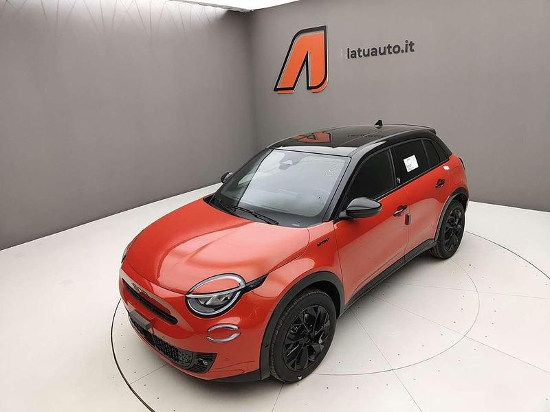 Nuova Fiat 600 Sport 110 CV (80 kW) 2026 Grigio SUV