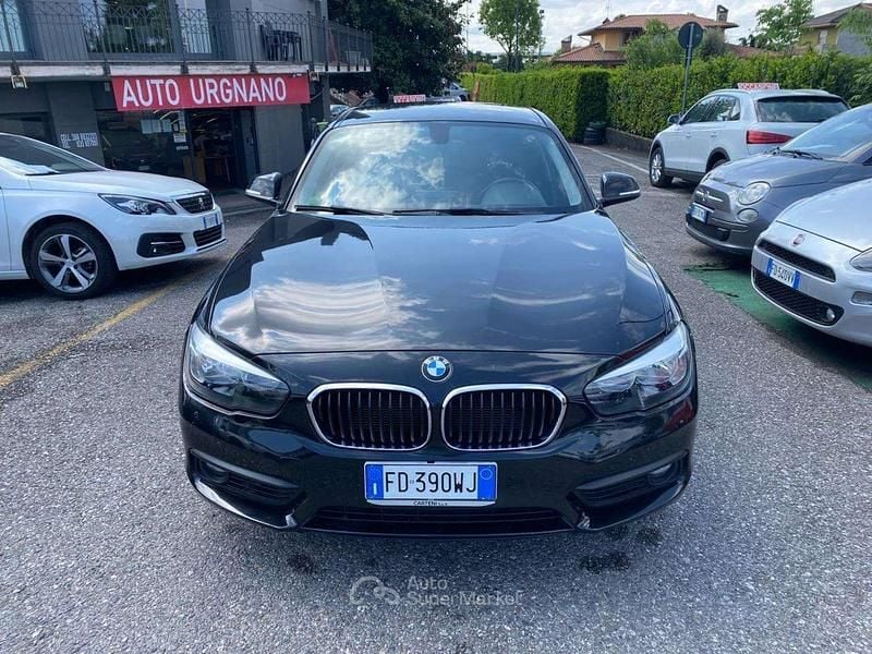 Usata BMW 118 150 CV (110 kW) 2016 Nero Utilitaria