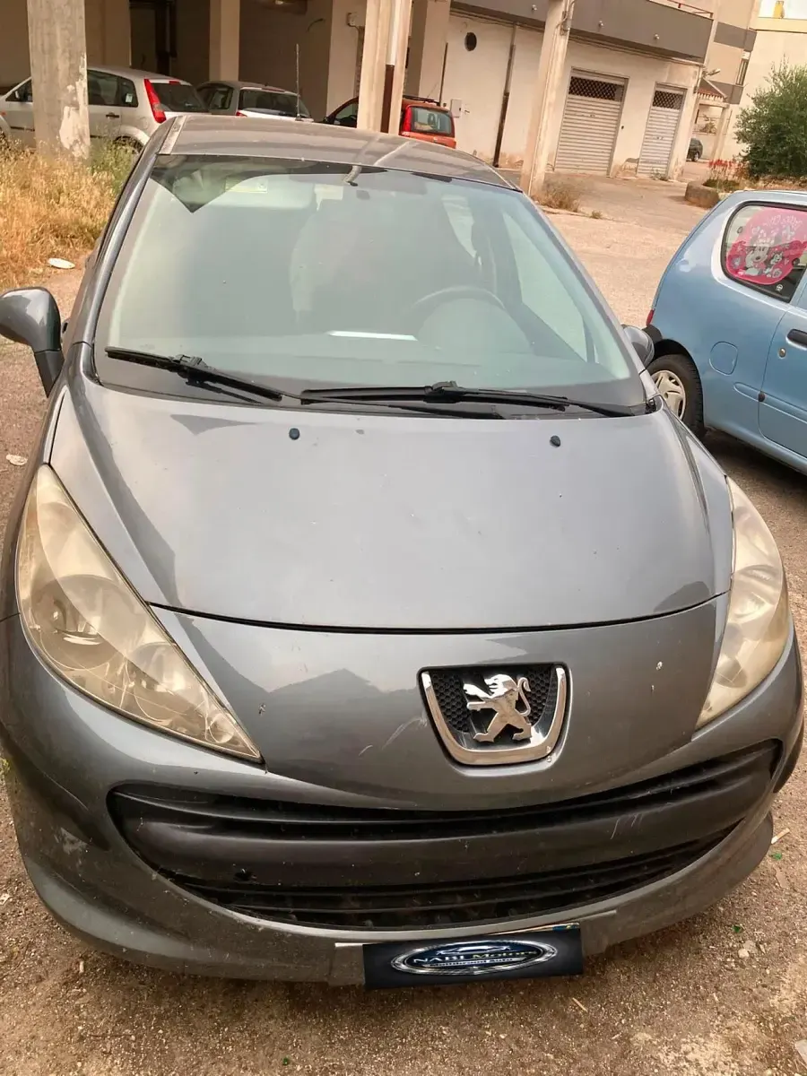 Usata Peugeot 207 73 CV (53 kW) 2009 Grigio Berlina