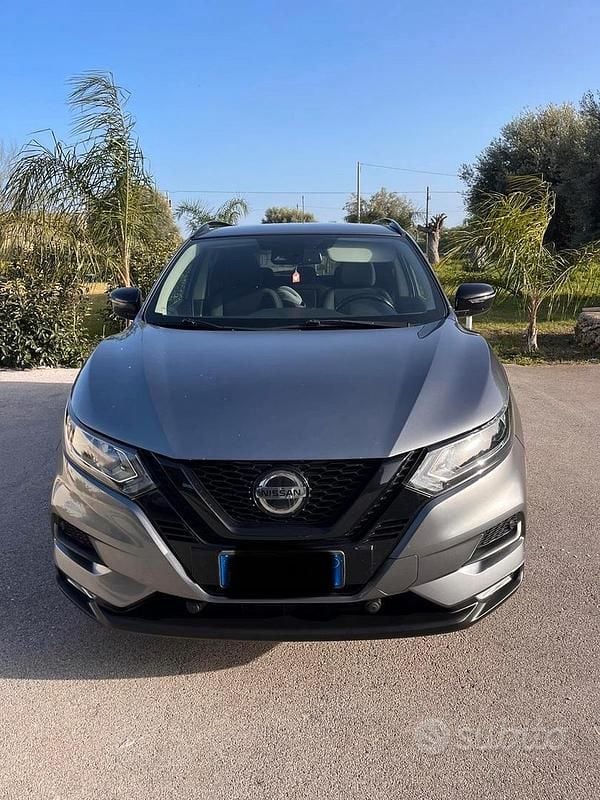 Usata Nissan Qashqai N-TEC 115 CV (84 kW) 2020 Grigio SUV