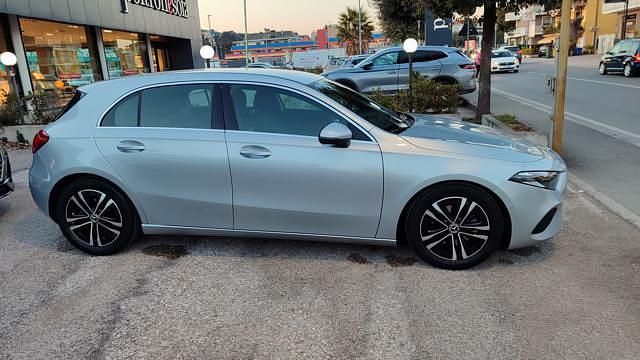 Usata Mercedes A180 Progressive 116 CV (85 kW) 2024 Argento metallizzato Berlina